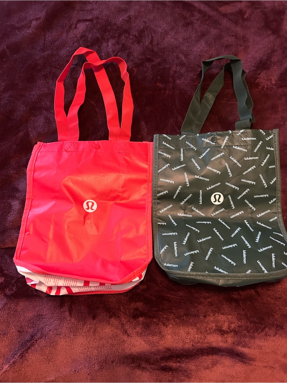 lululemon athletica Red and Black Convertible Tote Duo